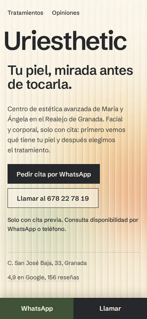 Primera pantalla de la web de Uriesthetic en un móvil